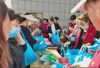 神木市迎賓路街道扎實推進計生用品服務，踐行“我為群眾辦實事”